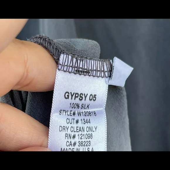 Gypsy 05 Silk Tunic Dress in Botanical gray - Picture 9 of 9